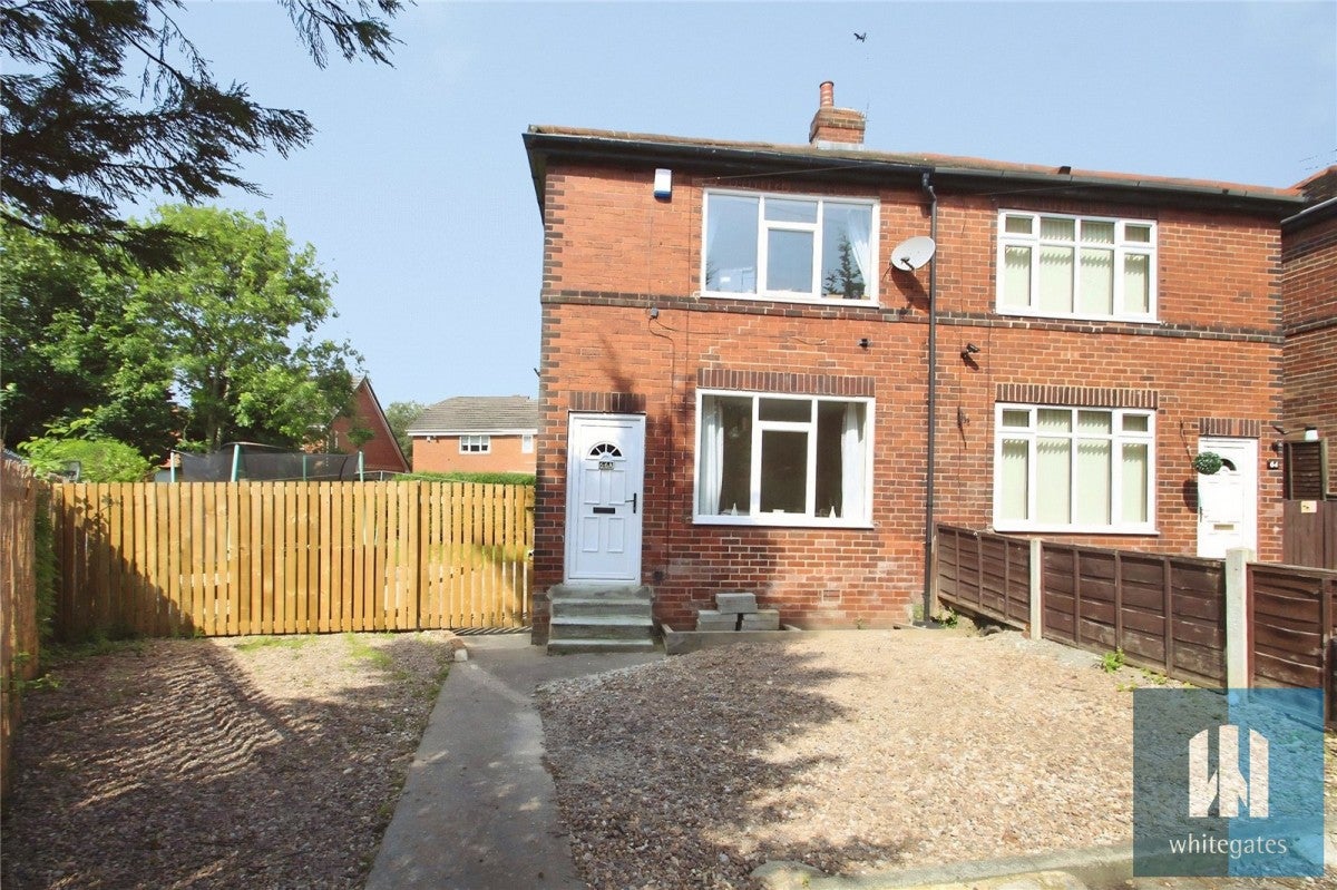 Flat Nevison Avenue in Wakefield