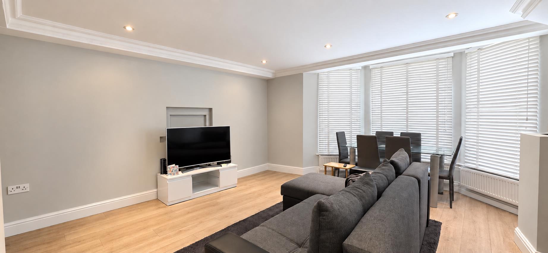 Flat Belgrave Gardens in City of Westminster