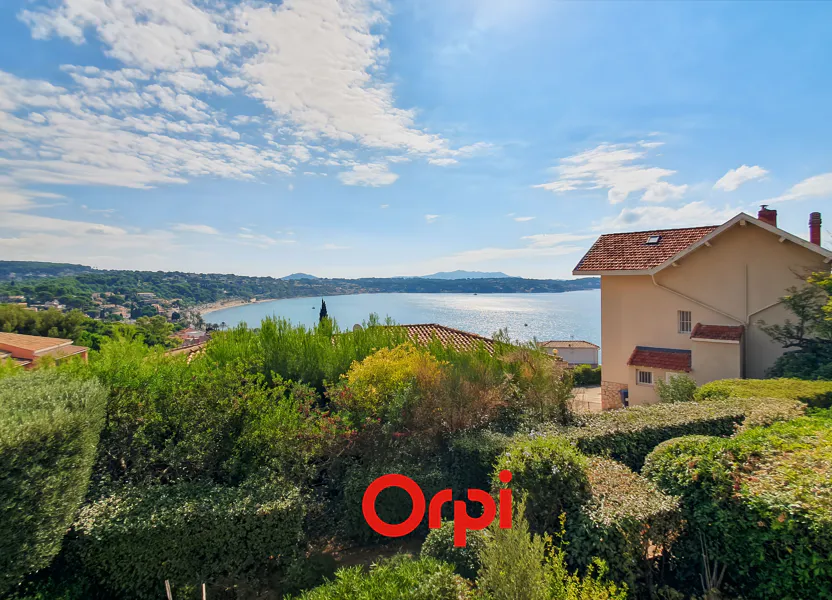 Appartement Montée Voisin à Bandol