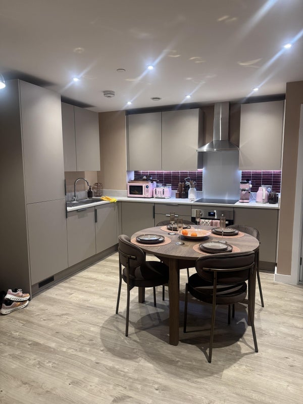 Room Ordsall Lane in Salford