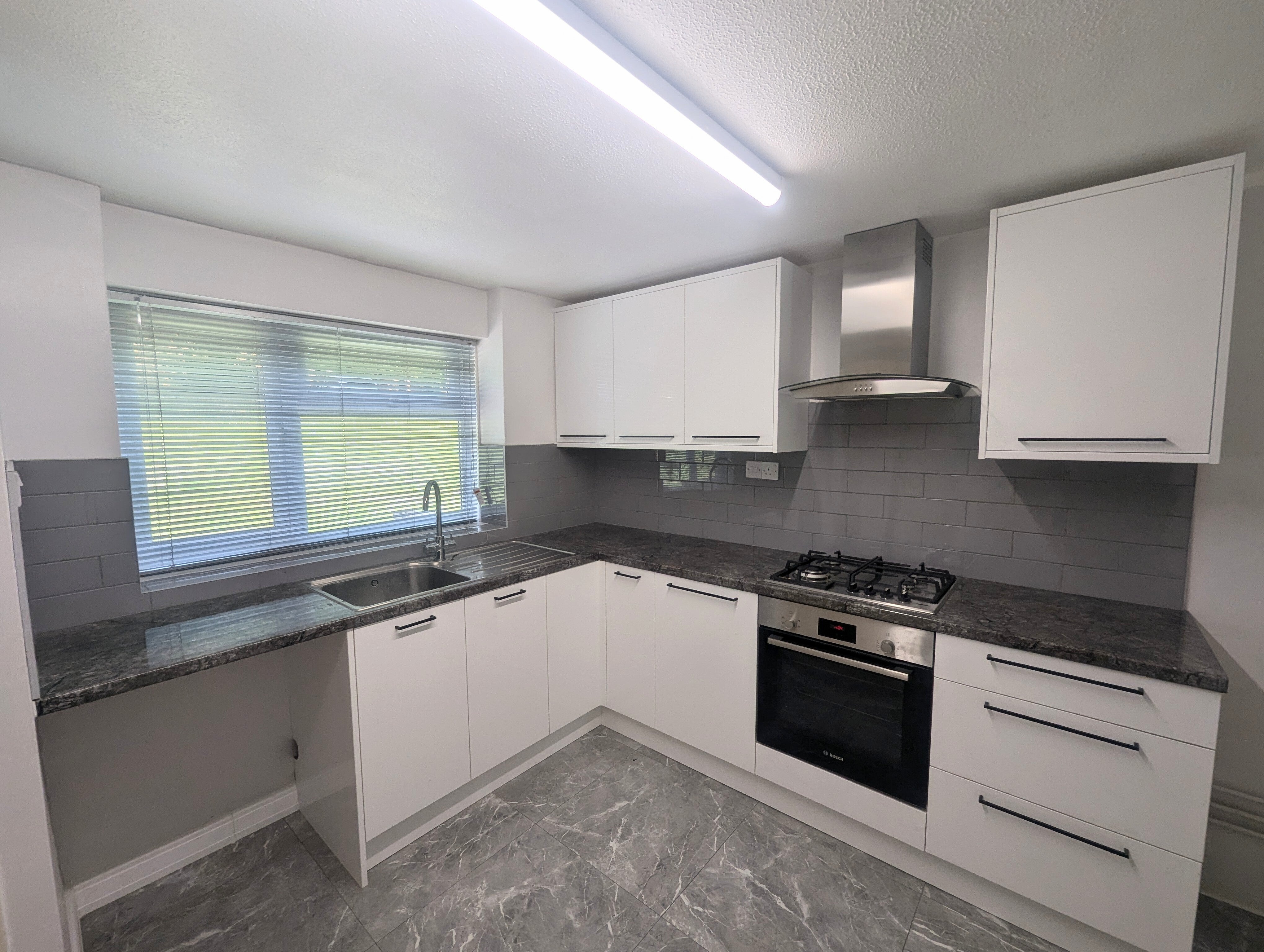 House Launcelot Close in Test Valley