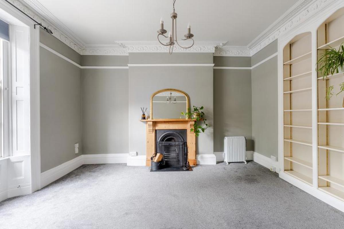 Flat Chandos Road in Bristol