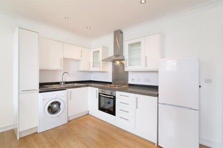 Flat Denmark Hill in Greater London