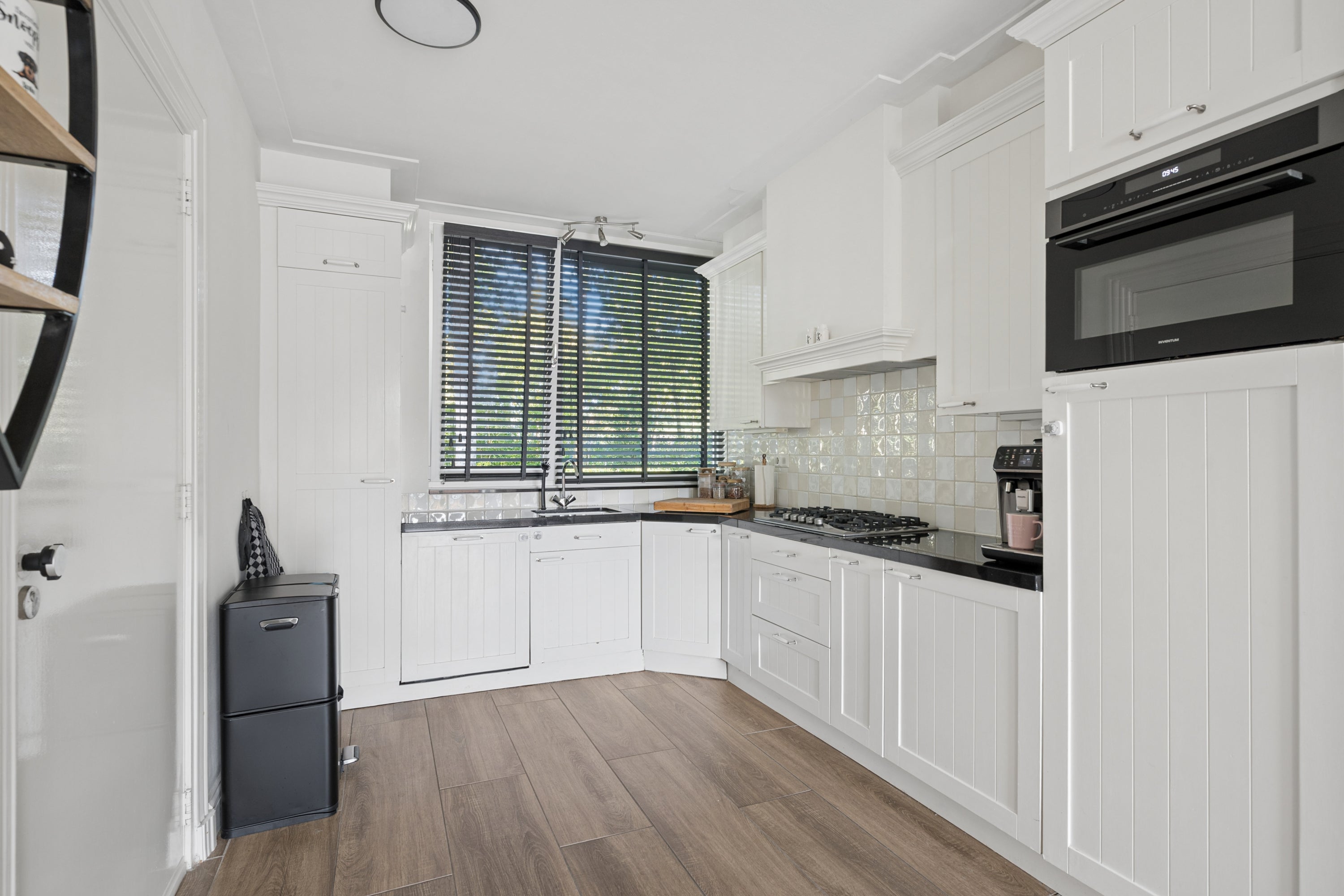 Hoekwoning te koop: Annadaal 59, Ede