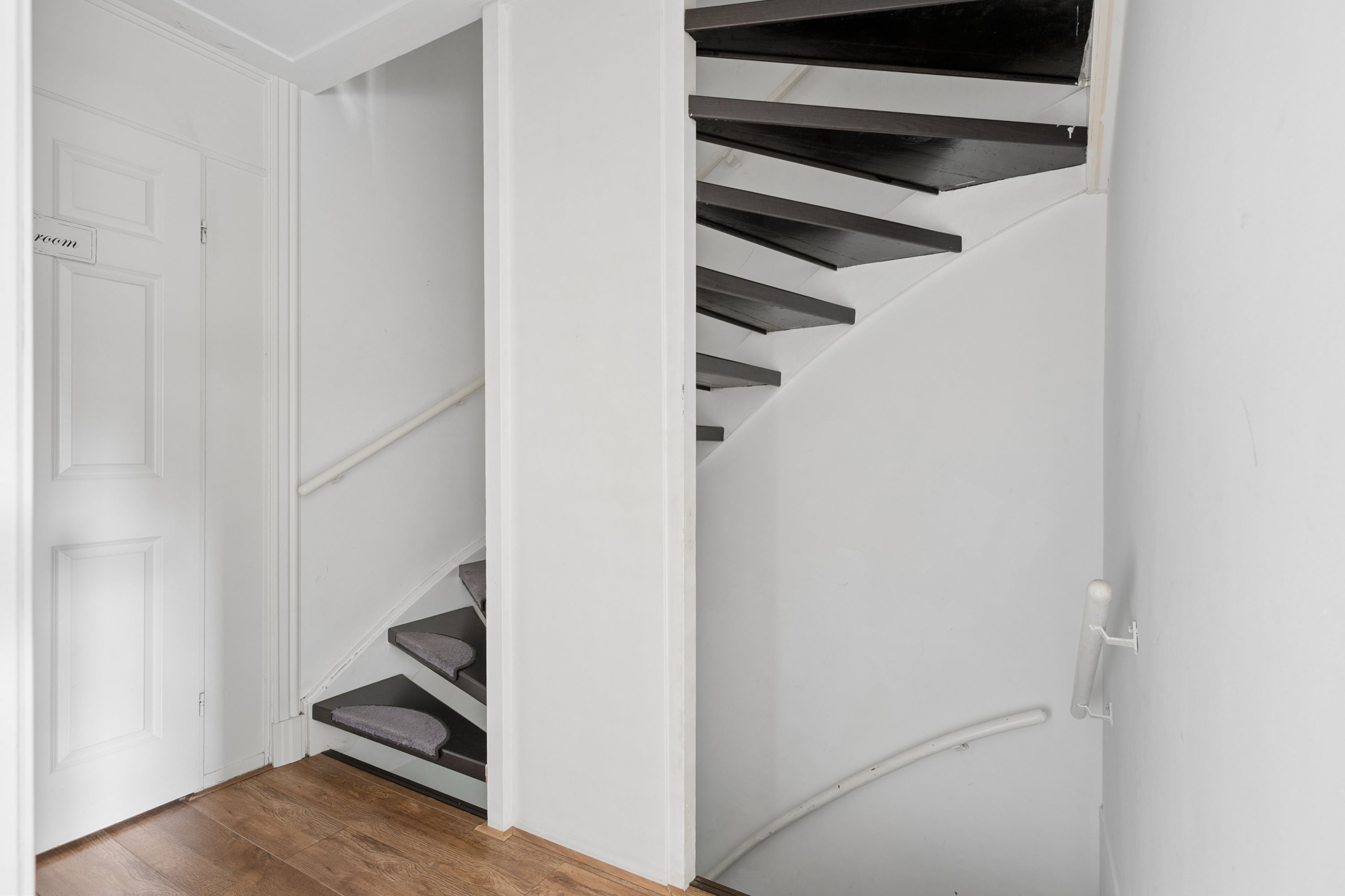 Hoekwoning te koop: Annadaal 59, Ede