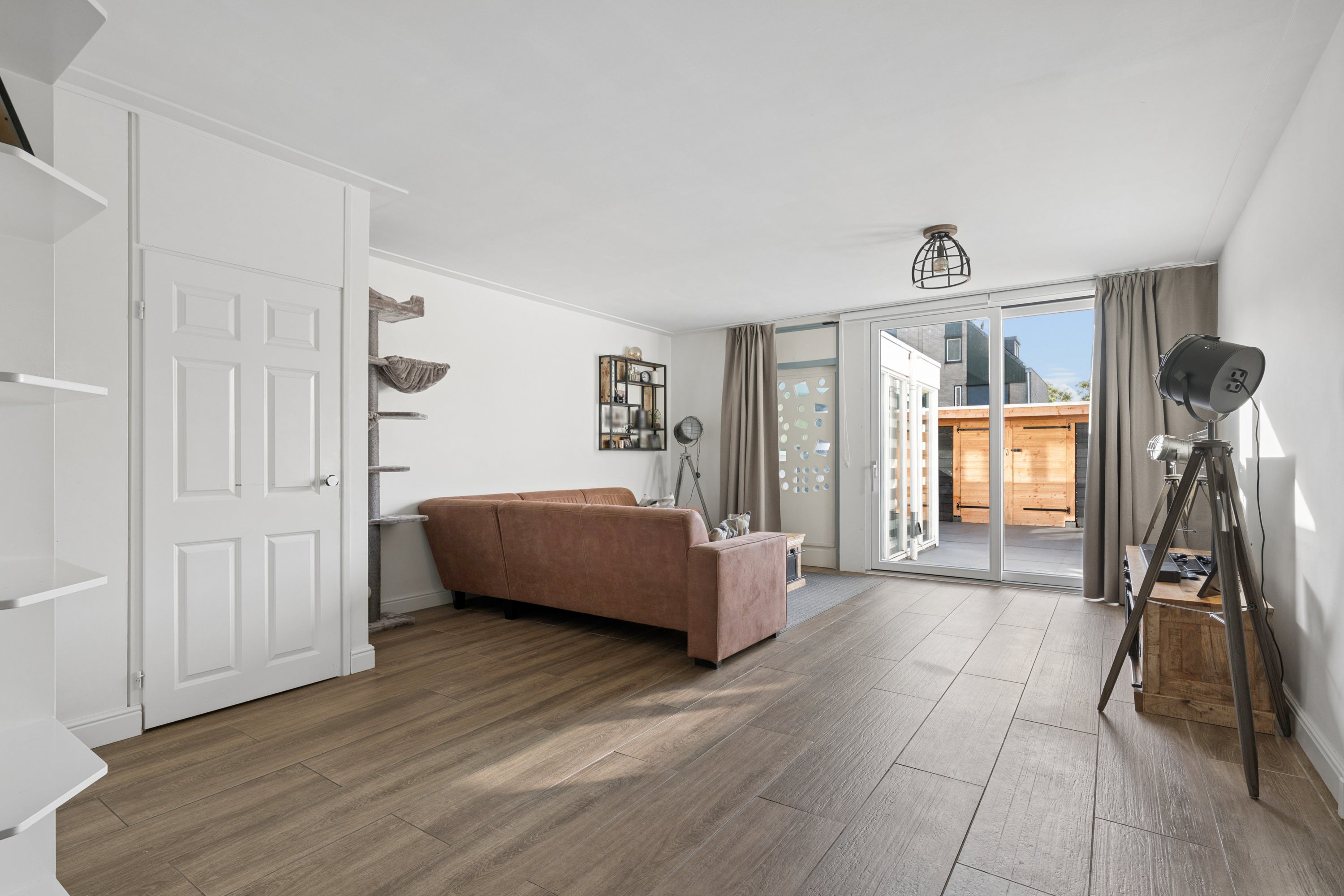 Hoekwoning te koop: Annadaal 59, Ede