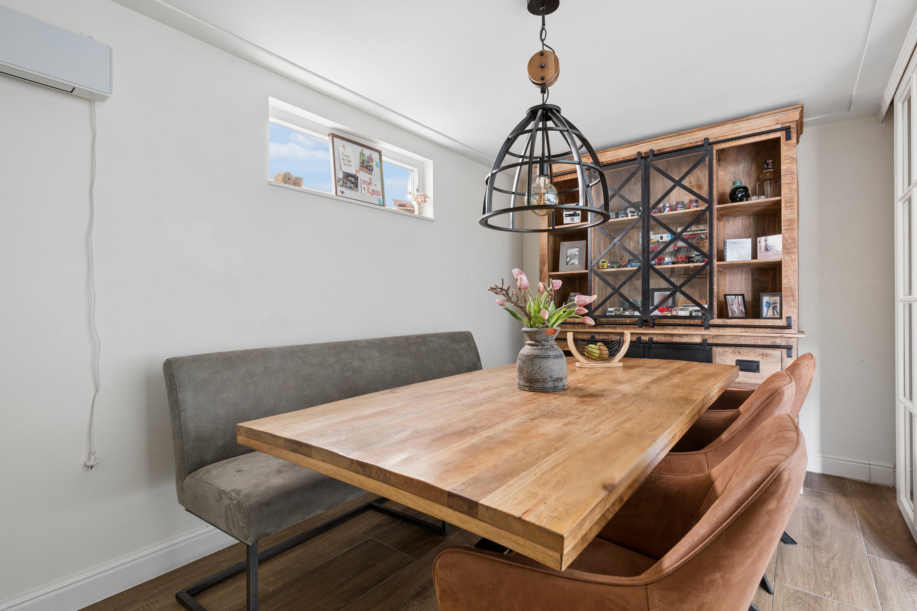 Hoekwoning te koop: Annadaal 59, Ede