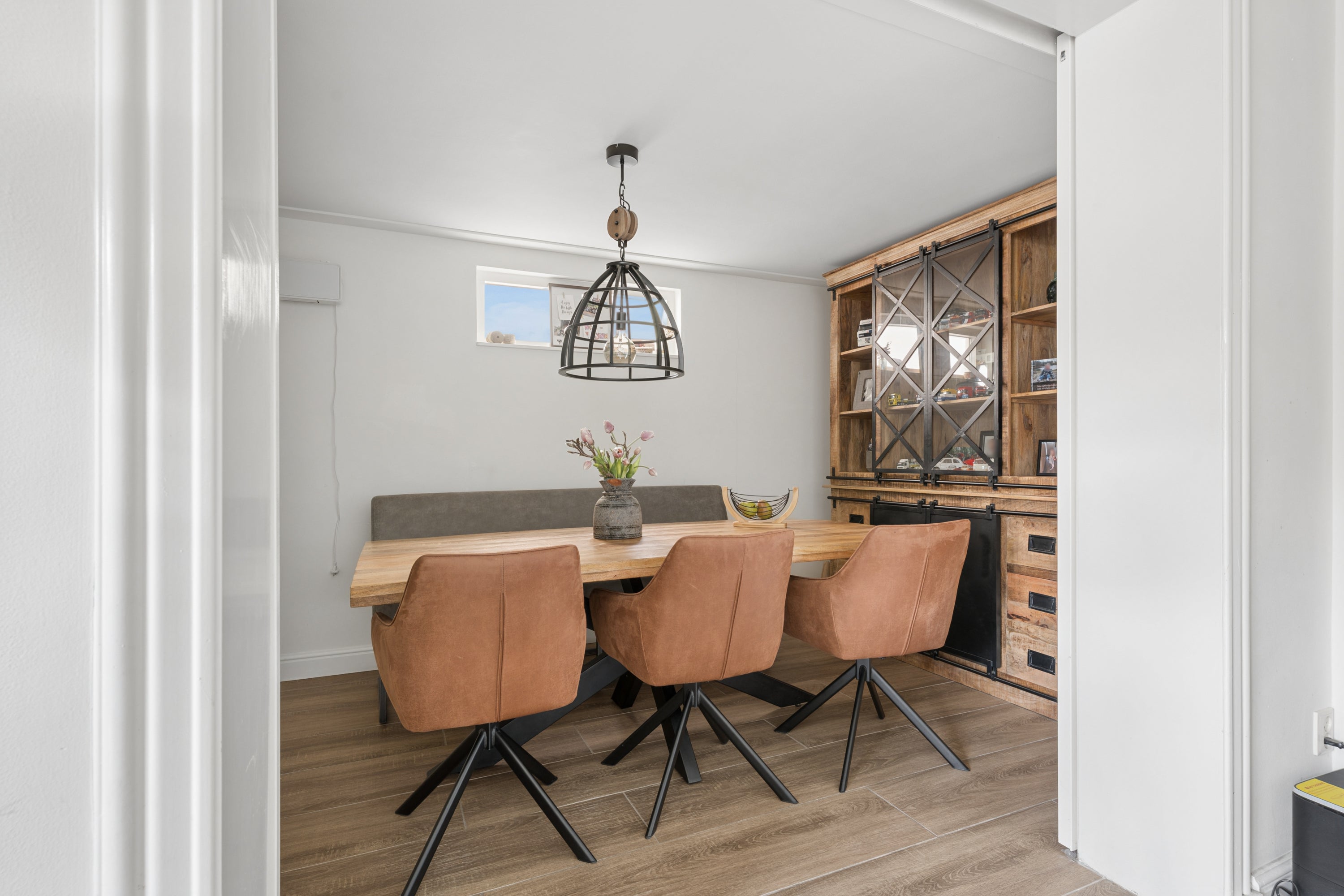 Hoekwoning te koop: Annadaal 59, Ede
