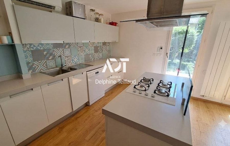Flat Rue des Artilleurs de Montagne in Grenoble