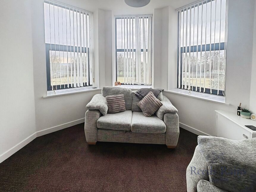 Flat Wellington Road in Liverpool