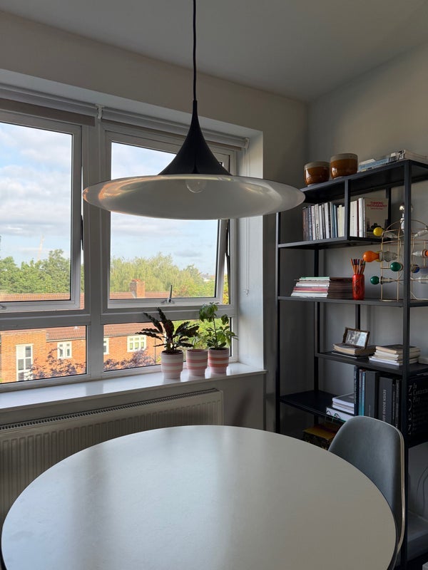Flat Knebworth Road in Greater London