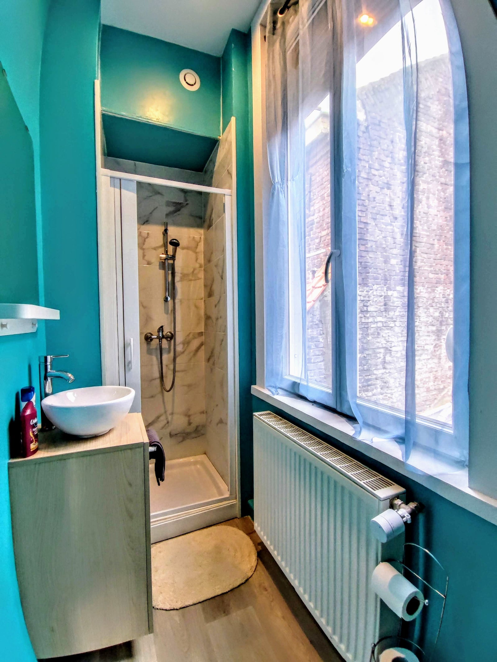 Chambre Rue de Brezin à Roubaix