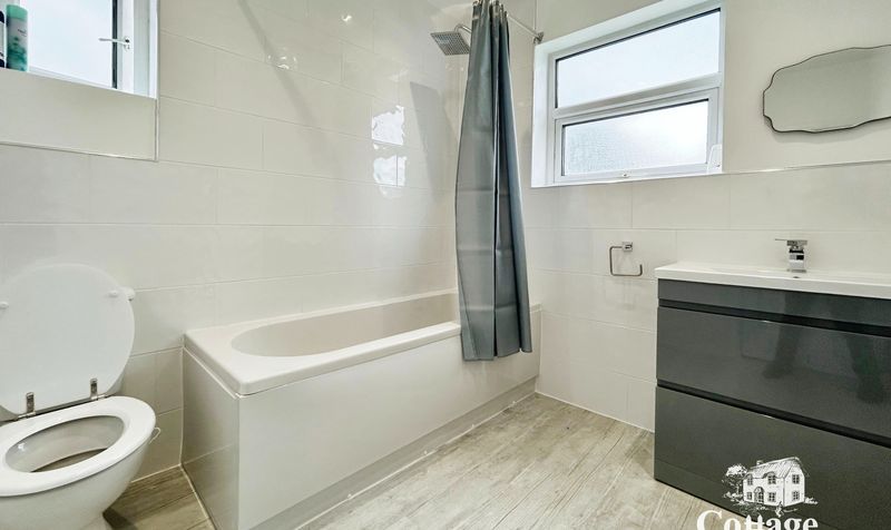 House Livingstone Road in Greater London