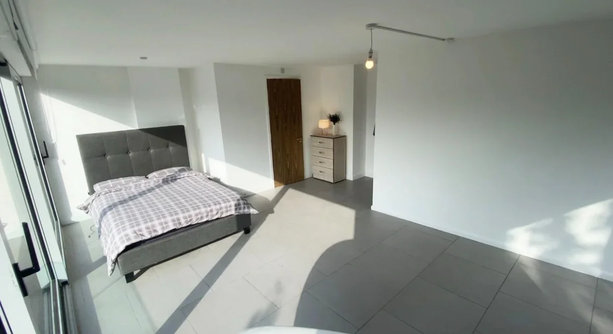 Room Motley Street in Greater London