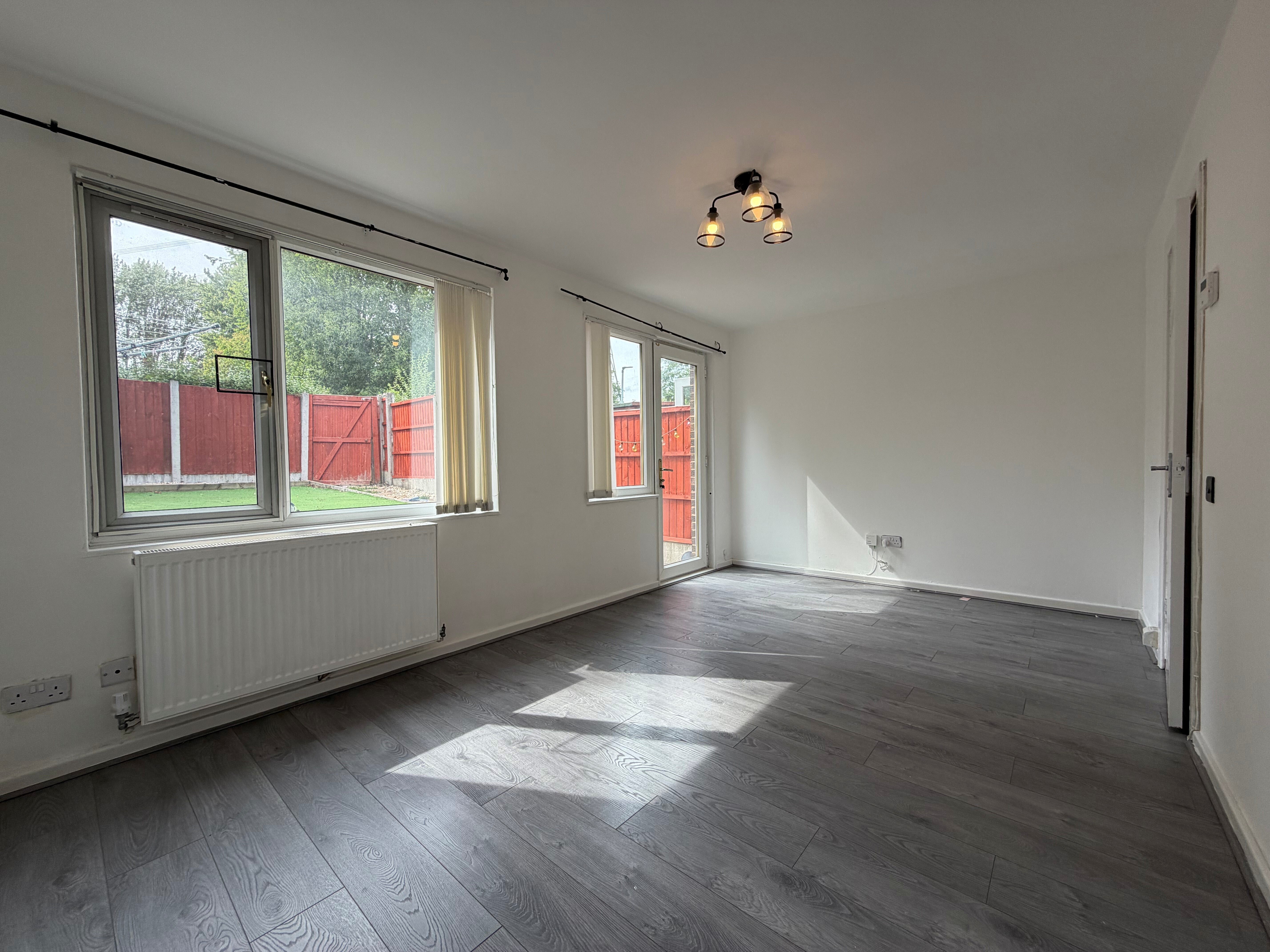 House Liskeard Close in Runcorn
