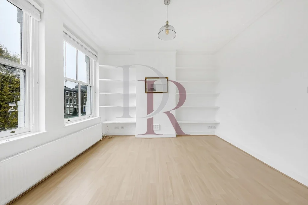 Flat Freegrove Road in Greater London