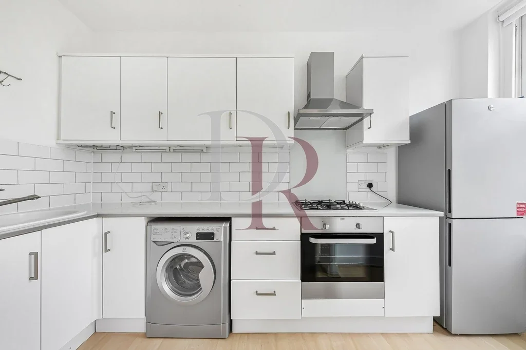 Flat Freegrove Road in Greater London