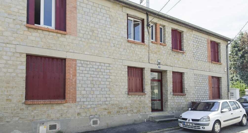 Flat Rue du Faubourg de Pierre in Charleville-Mézières