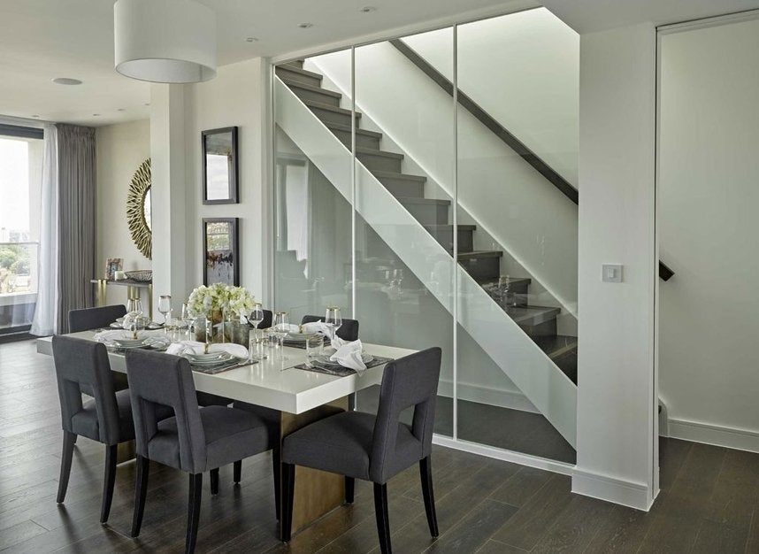Flat Finchley Road in Greater London