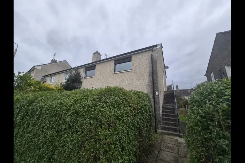 House Ard Road in Renfrew