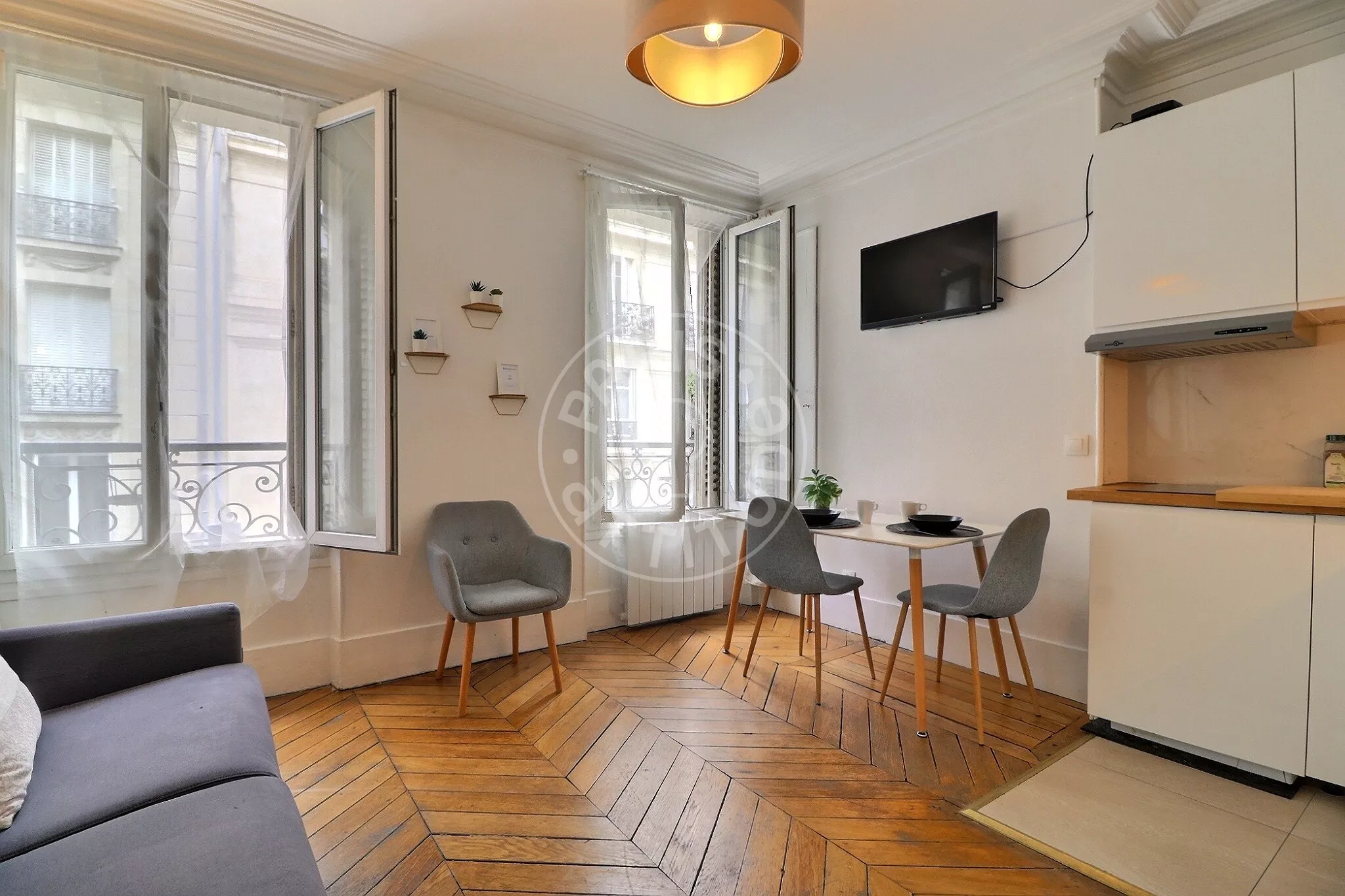 Appartement Rue du Faubourg Poissonnière à Paris