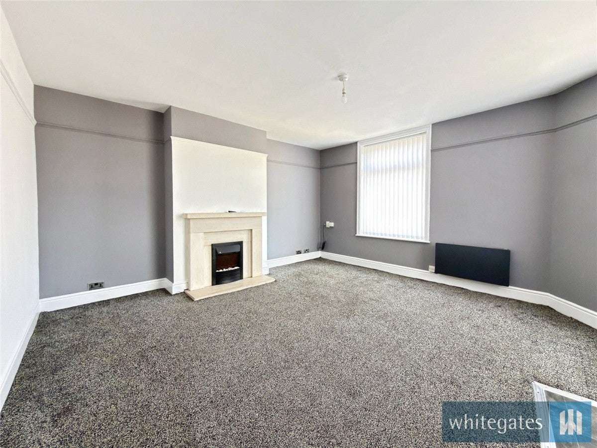 Flat Sefton Road in Litherland