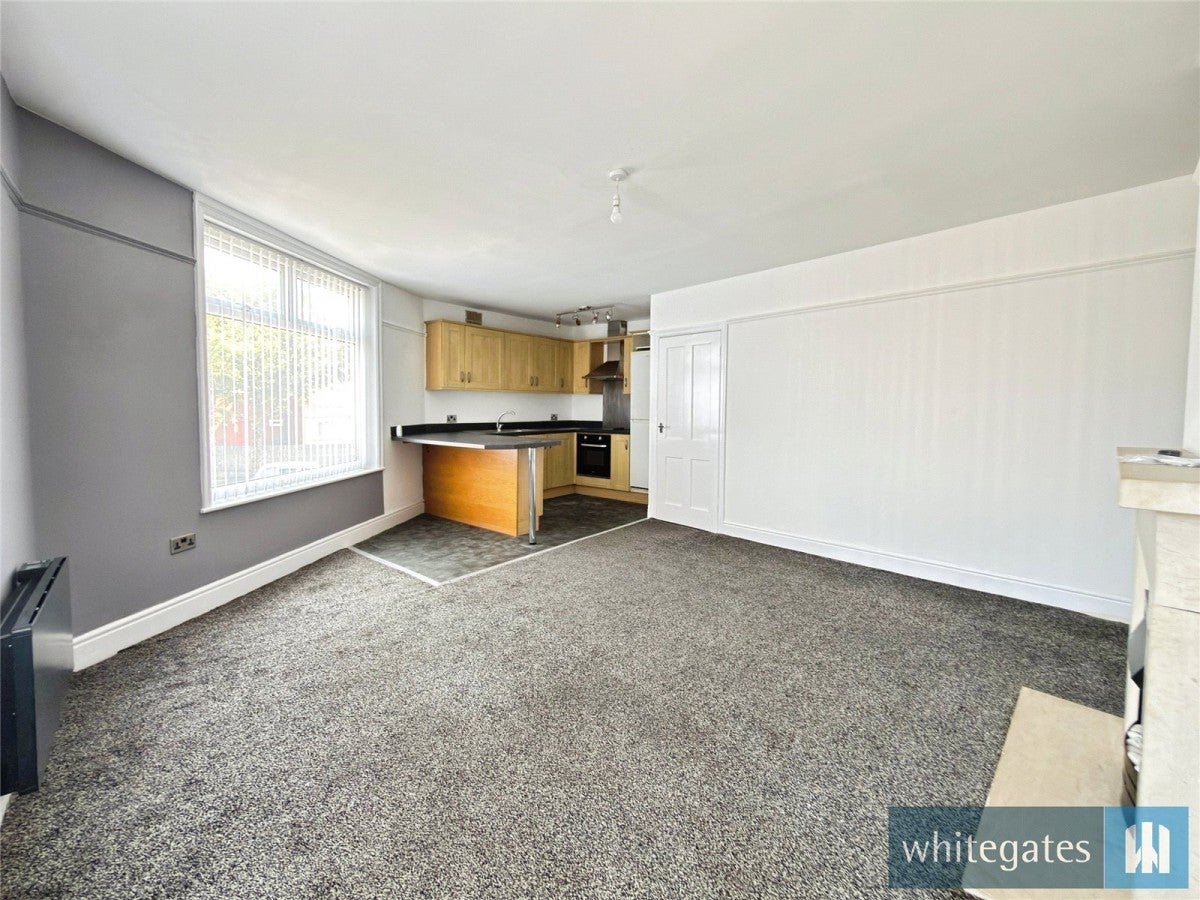 Flat Sefton Road in Litherland