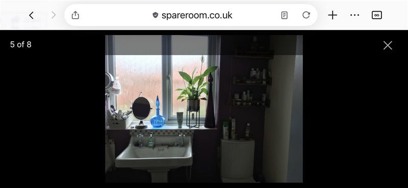 Room Townsville Avenue in North Tyneside