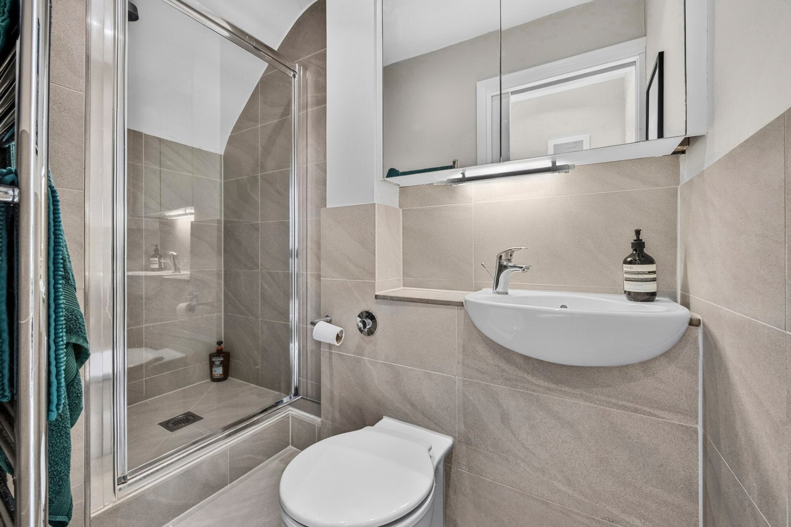 Flat Hyde Park Square in City of Westminster