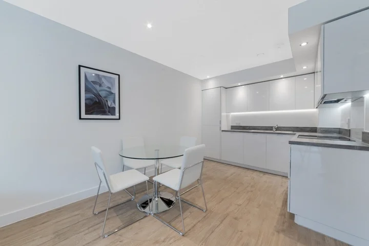 Flat Kimpton Road in Luton
