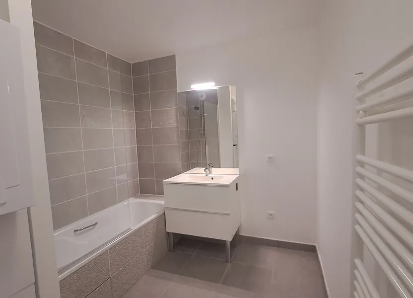 Appartement Rue de Neuville à Fontainebleau