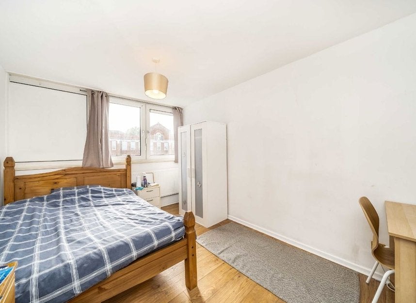 Flat Haverstock Road in Greater London