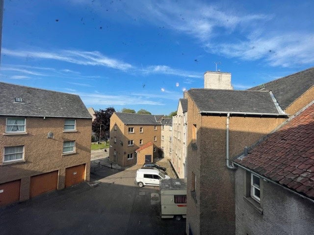 Flat White Horse Close in City of Edinburgh