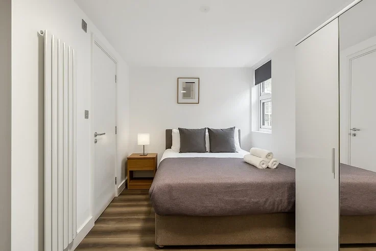 Flat Admiral Walk in City of Westminster