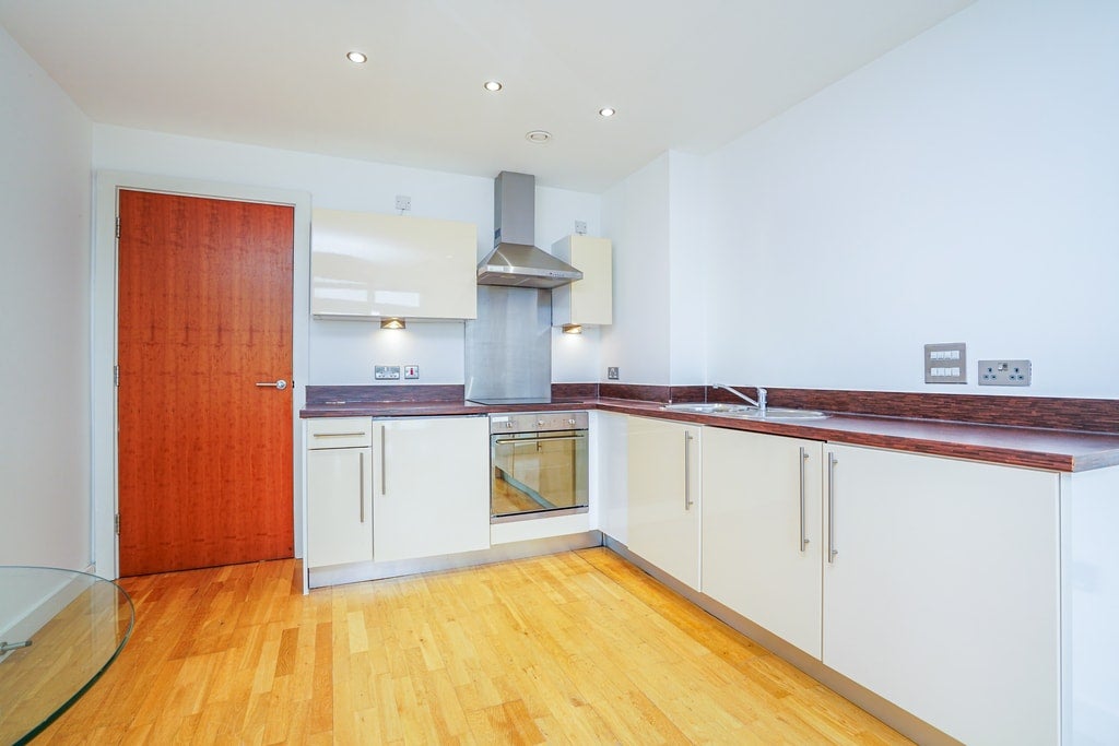 Flat Gotts Road in Leeds