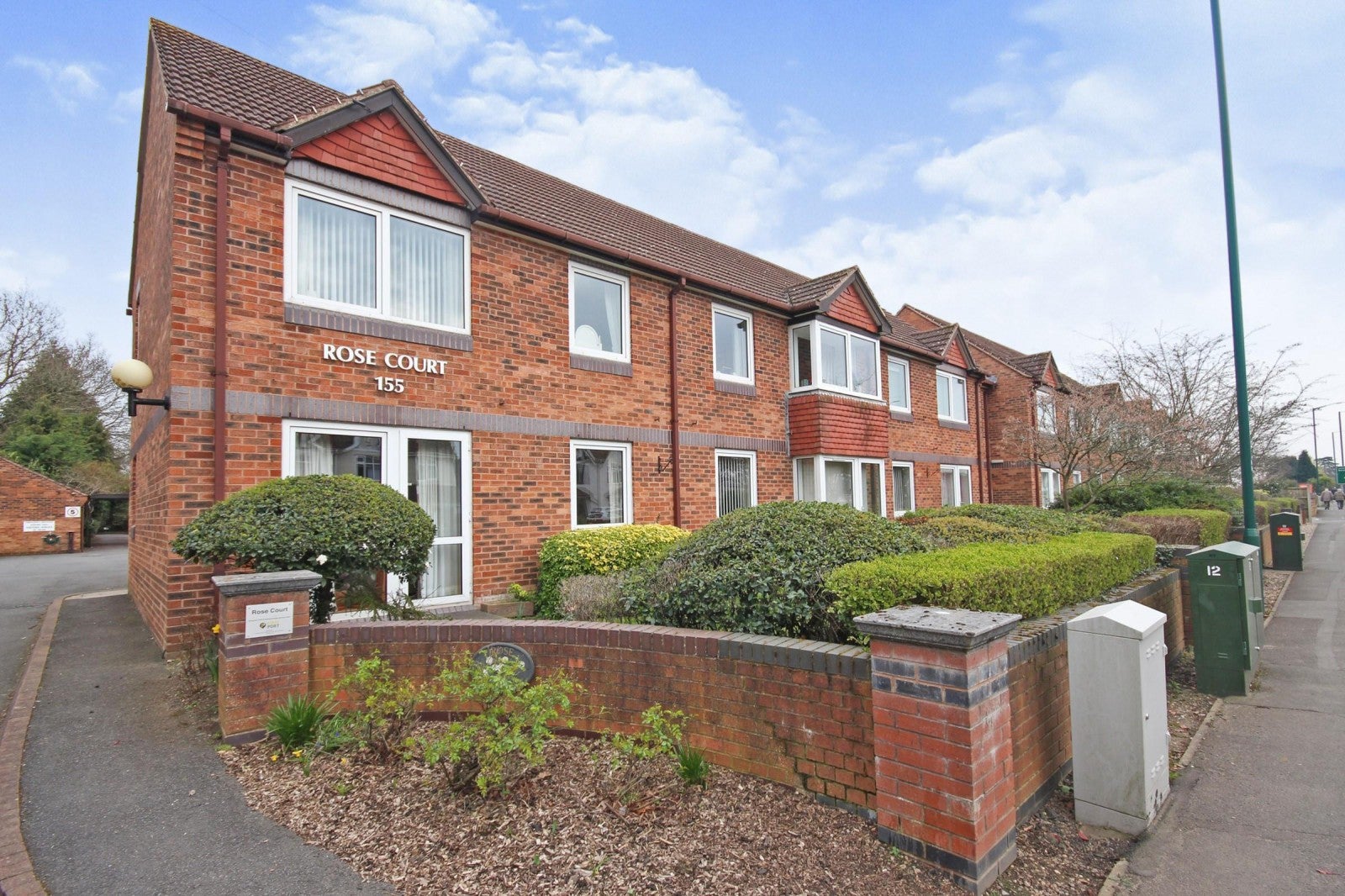 Flat Lavender Hall Lane in Metropolitan Borough of Solihull