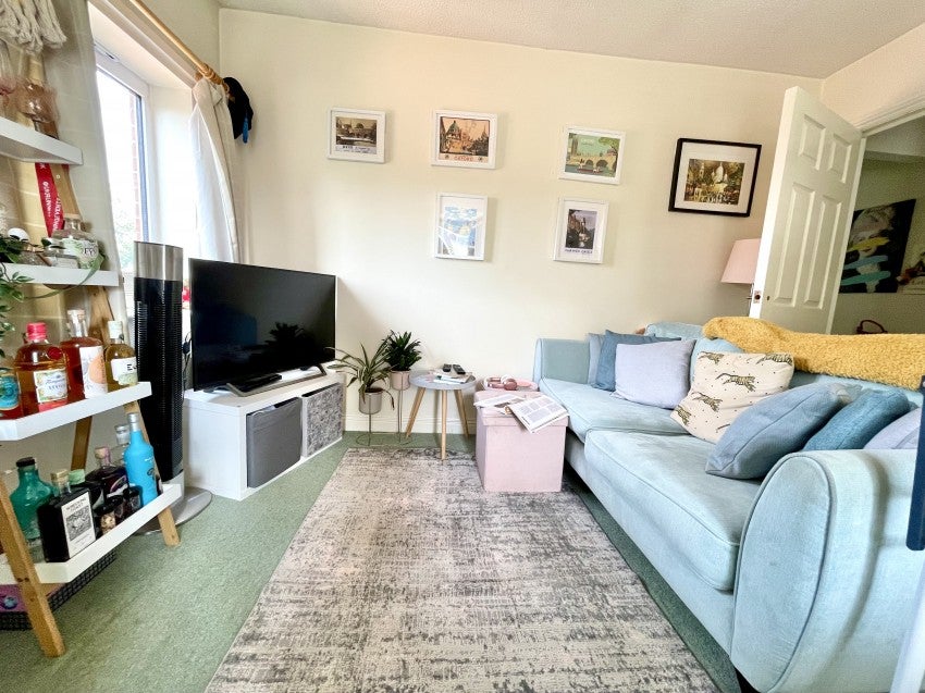 Flat Princess Alexandra Court in Exeter