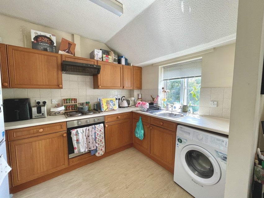 Flat Princess Alexandra Court in Exeter