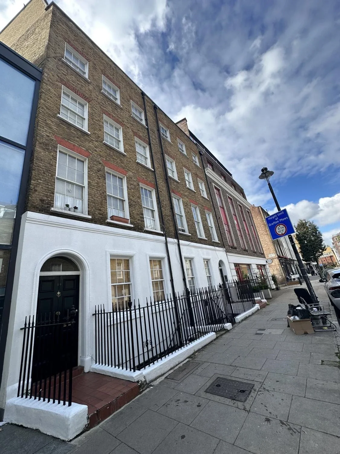 Flat Caledonian Road in Greater London