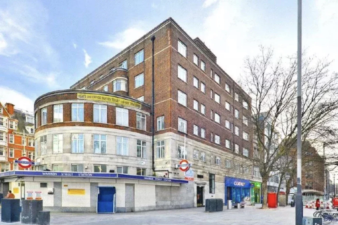 Flat Caledonian Road in Greater London
