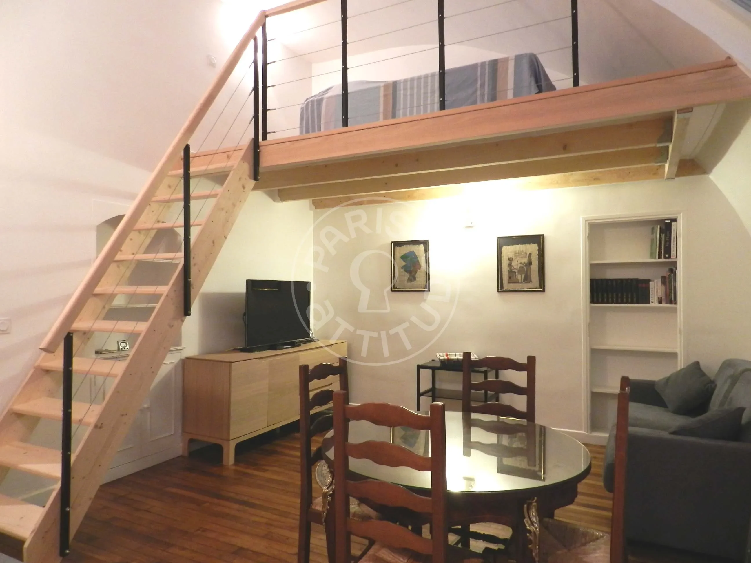 Appartement Rue de Chabrol à Paris