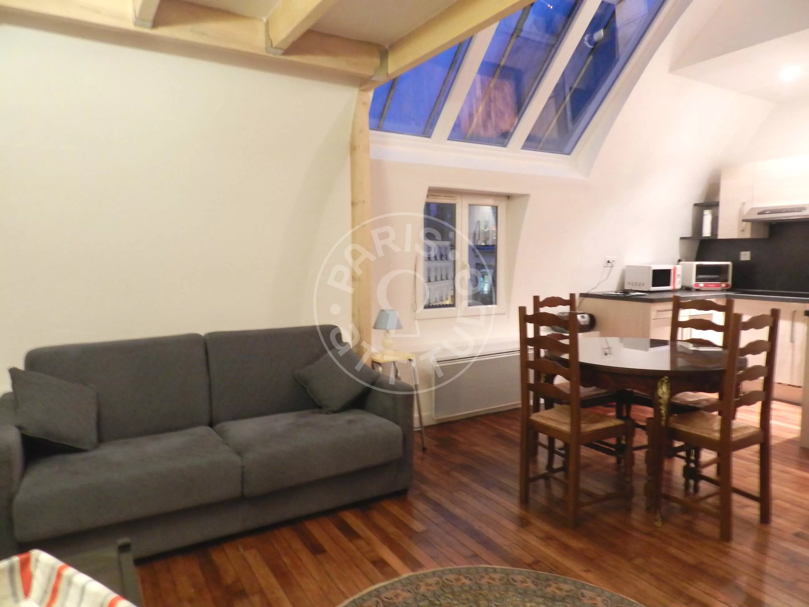 Appartement Rue de Chabrol à Paris