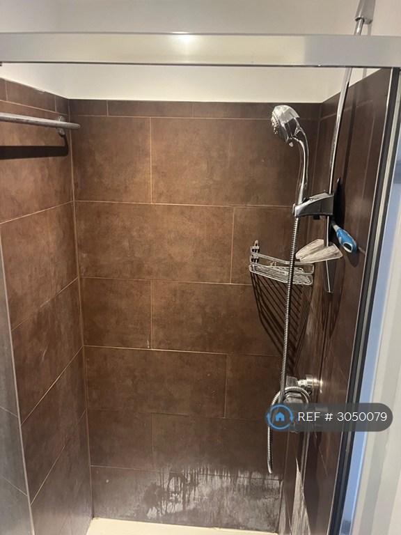 Room Foxley Lane in Greater London