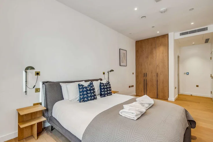 Flat Camley Street in Greater London