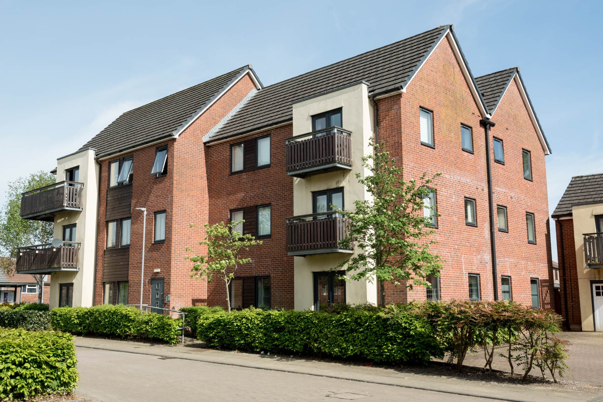 Flat Mere Drive in Salford
