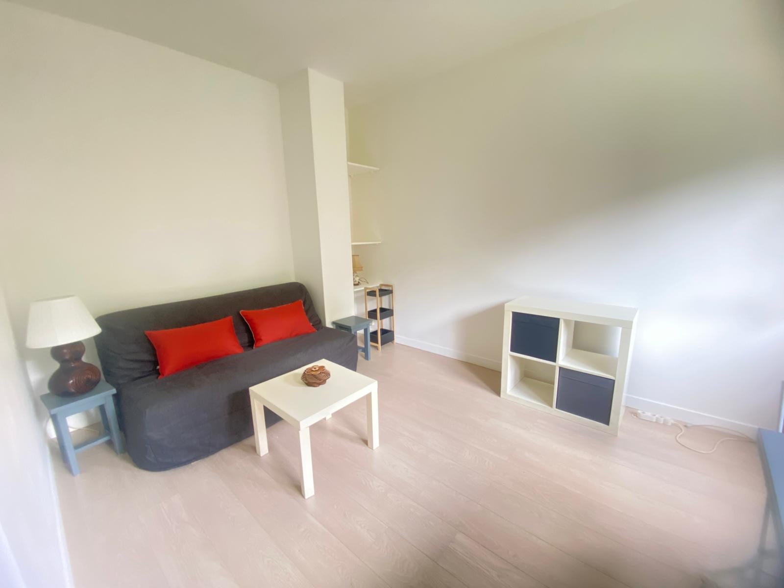 Appartement Rue des Poissonniers à Paris