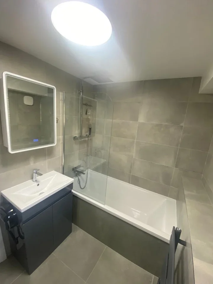 Flat Bexley Road in Greater London