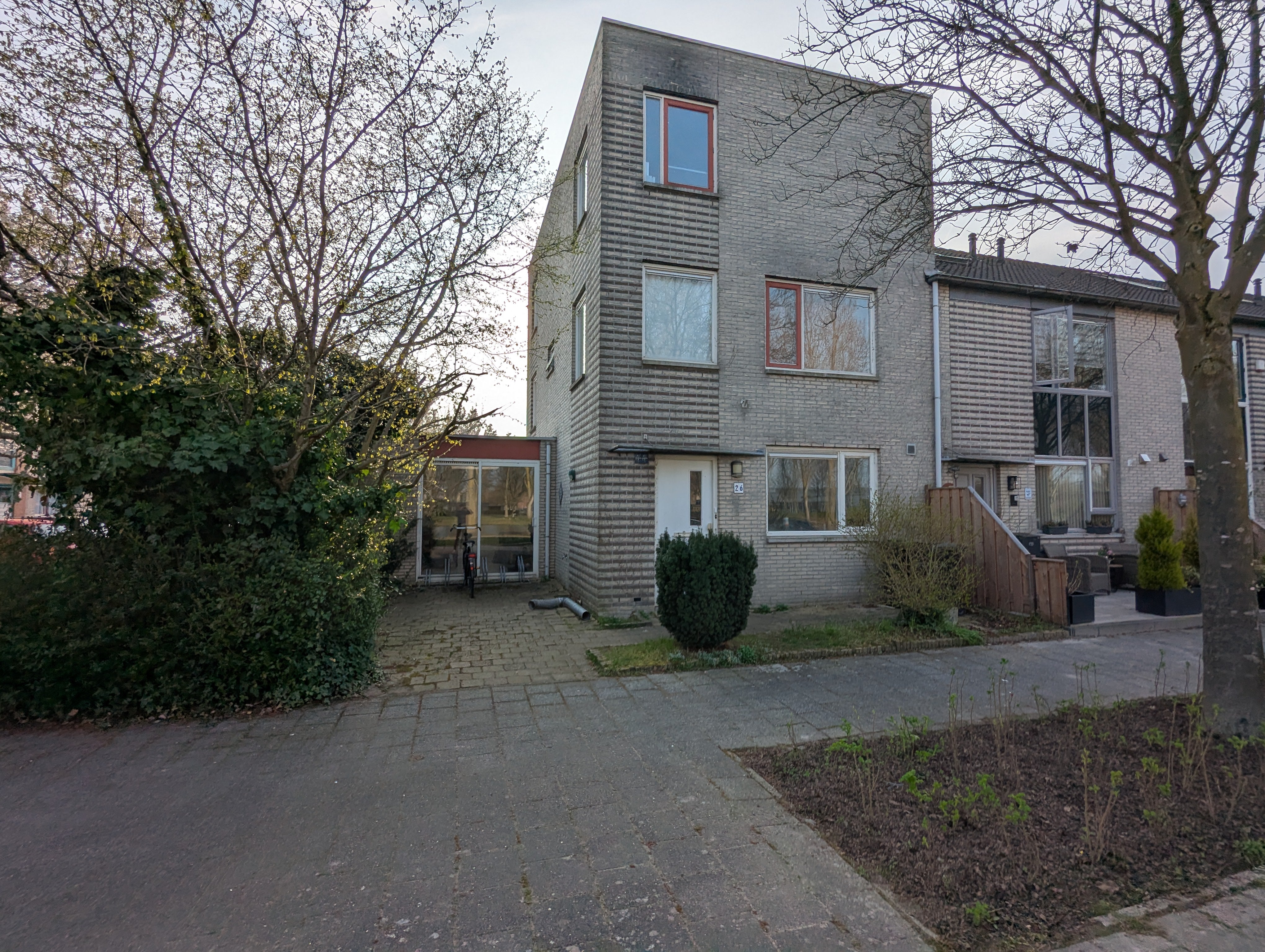 Hoekwoning te huur: Groep Meelhuysenstraat 26, Almere