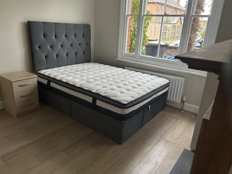 Room Wellington Road in Maidenhead