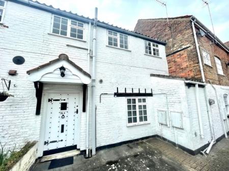 Flat Upgate in East Lindsey